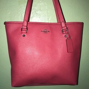 Strawberry Coach Tote